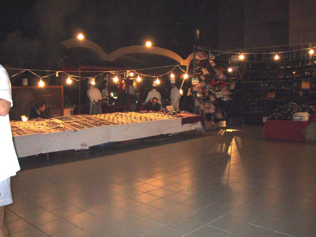 Bazar im ganzen Hotel